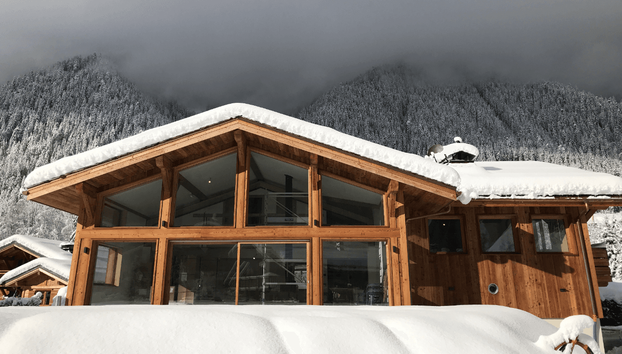 L'Art de réinventer le chalet de montagne : Quand tradition et innovation s'entrelacent à Chamonix